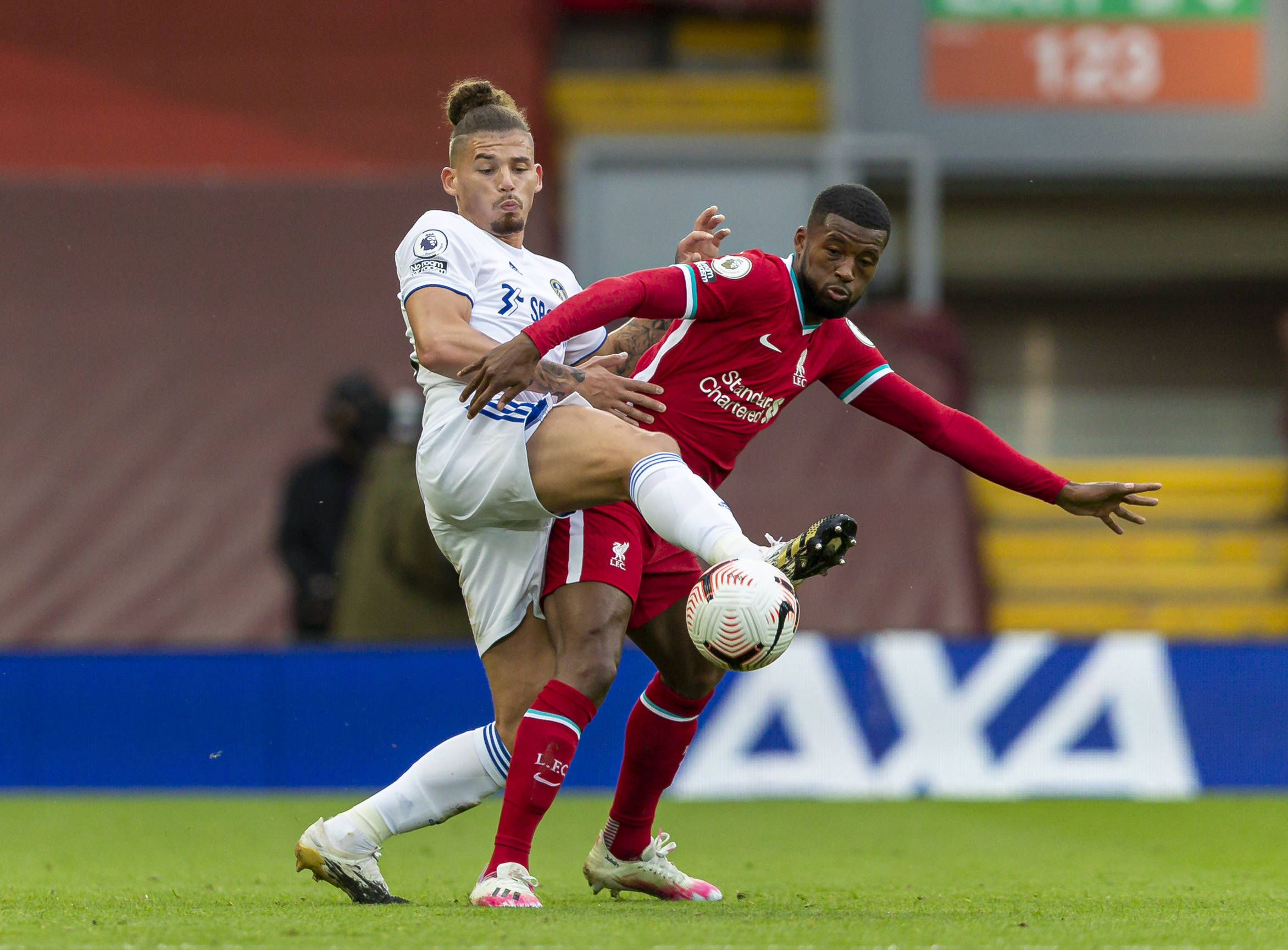 是她在越野 是她在越野